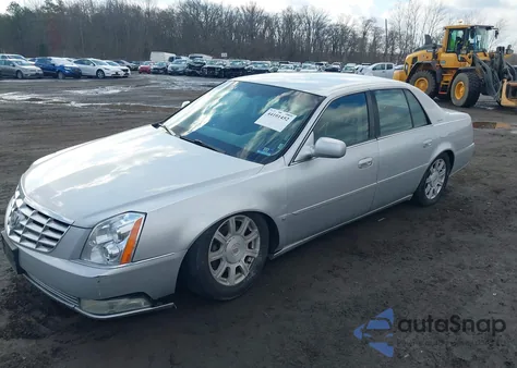 2010 Cadillac Dts Standard from USA, damaged, VIN 1G6KA5EY9AU100242